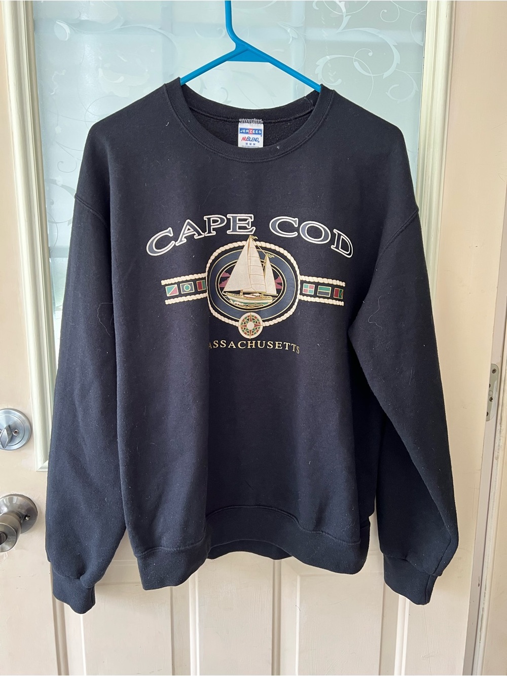 1990’s Vintage Jerzees Nublend black Long sleeve Cape Cod sweatshirt. Unisex
